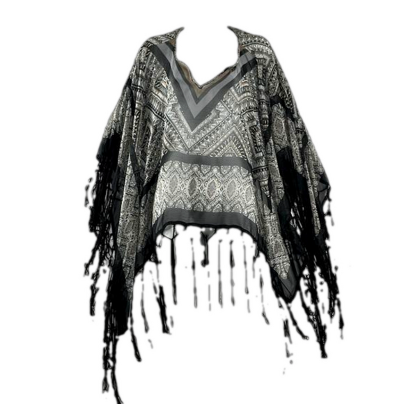 Steve Madden Sheer Patterened Poncho - Picture 1 of 6